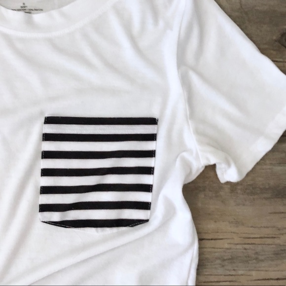 🌼T-shirt with Functional Striped Pocket - Picture 5 of 8